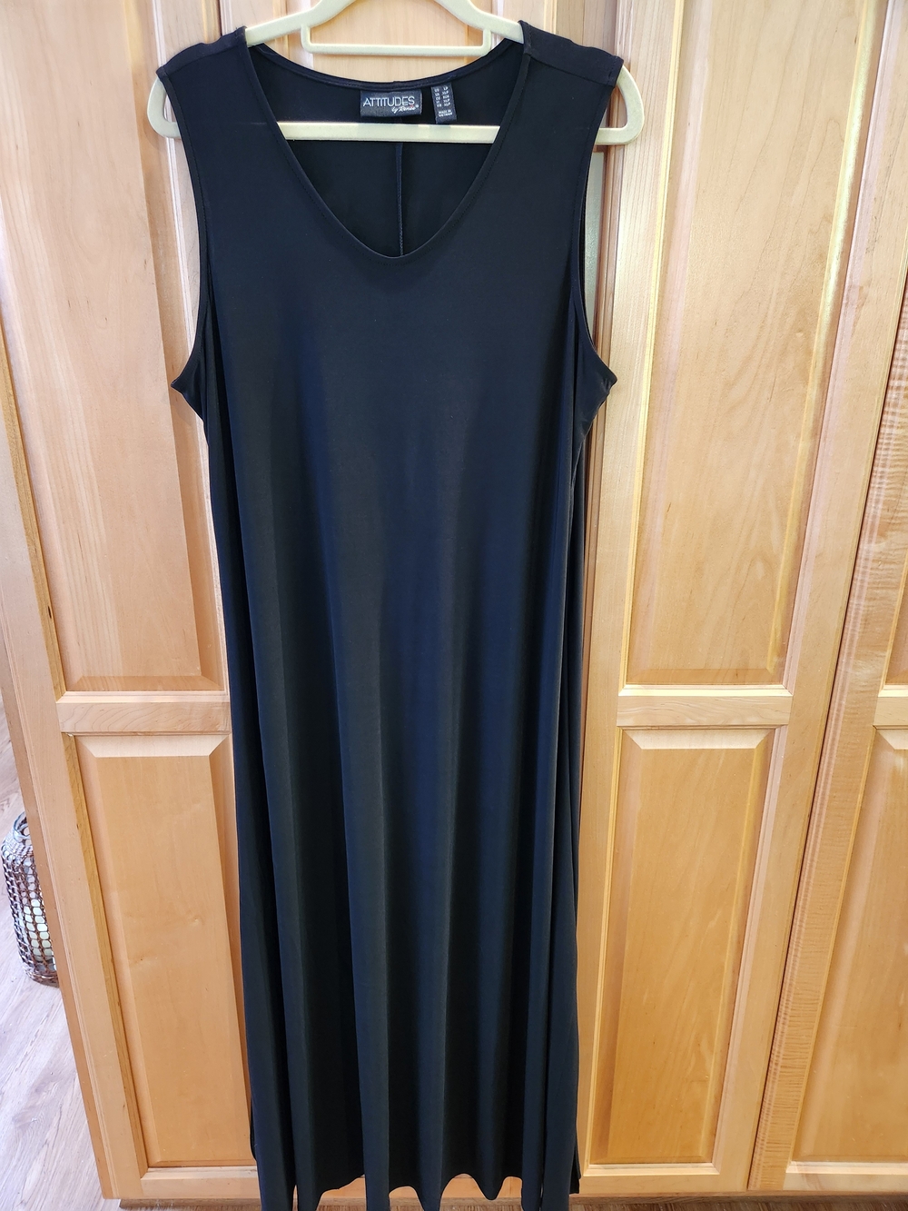 Attitudes by Renee Black Sleeveless V-Neck Maxi Dress